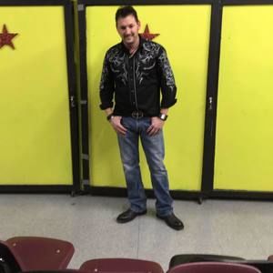 Meet your Posher, Neal